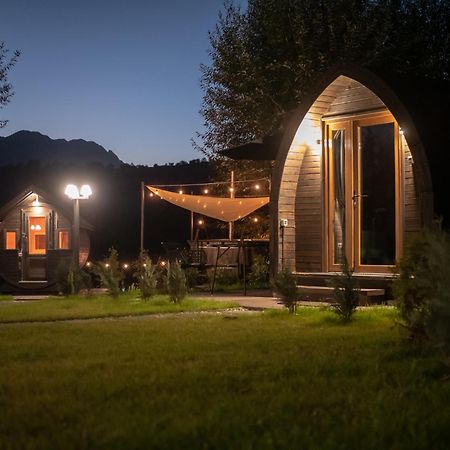 Glamp In Style Pods Resort Bran  Esterno foto