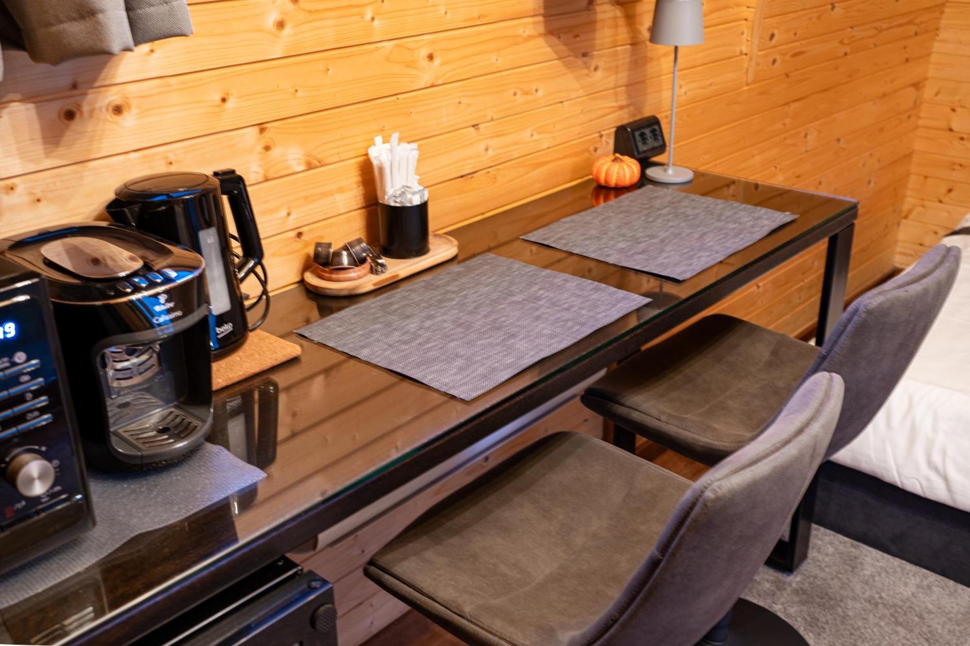 Glamp In Style Pods Resort Bran  Esterno foto